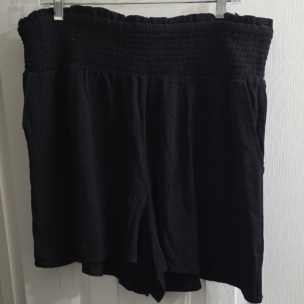 NEW Torrid Black High Waist Rayon Gauze Women's Shorts Size 1X